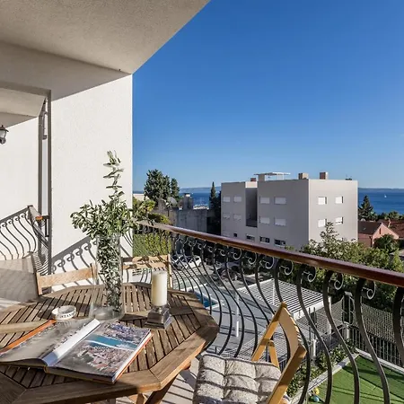 Soul House Pola سبليت