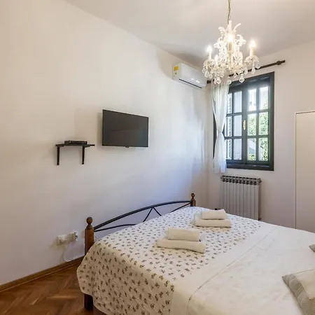 Soul House Pola Apartment