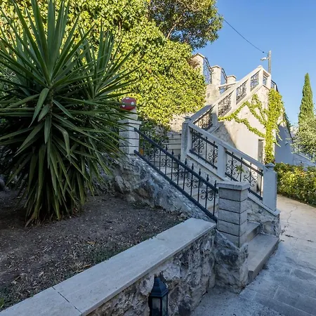 Апартаменти Soul House Pola *