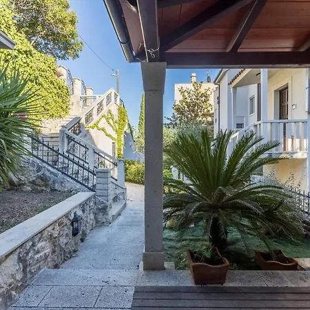 Soul House Pola Апартаменти